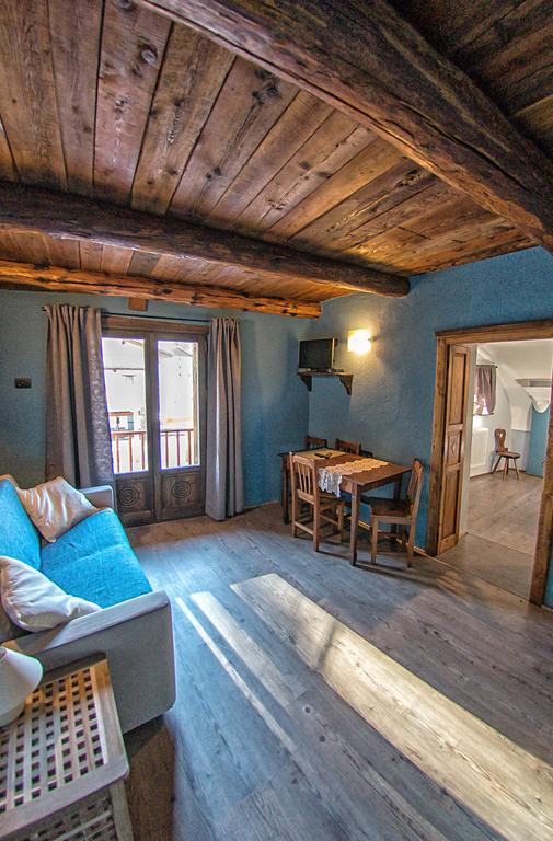 Agriturismo Rivet D'Or Villa Праджелато Стая снимка